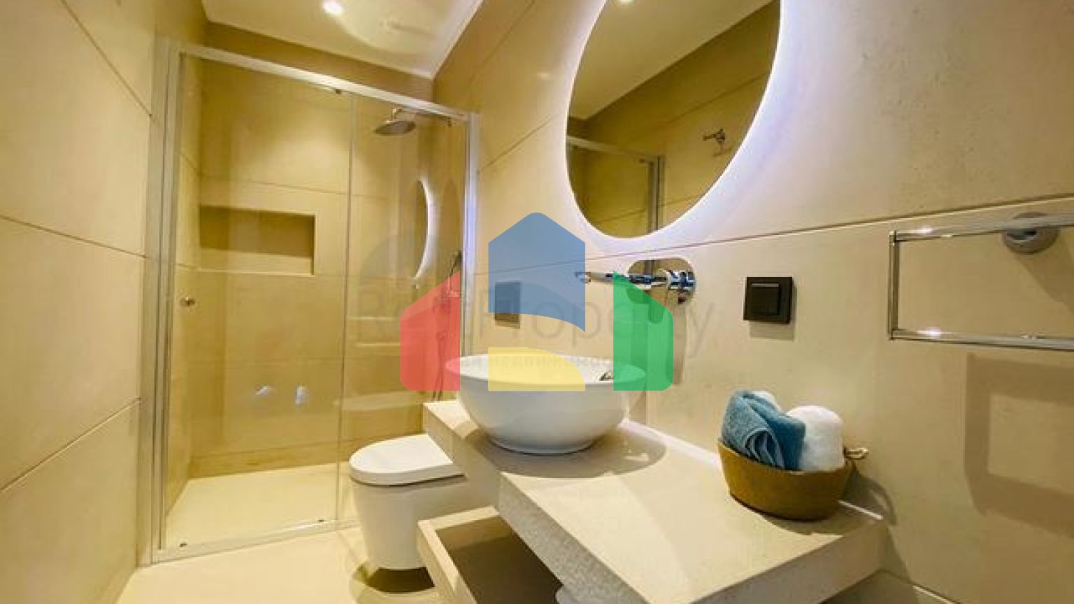 Стильна вілла з приголомшливим видом на море, гори і Бодрум.