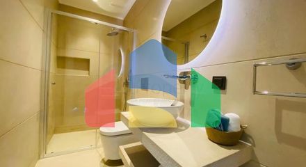 Стильна вілла з приголомшливим видом на море, гори і Бодрум.