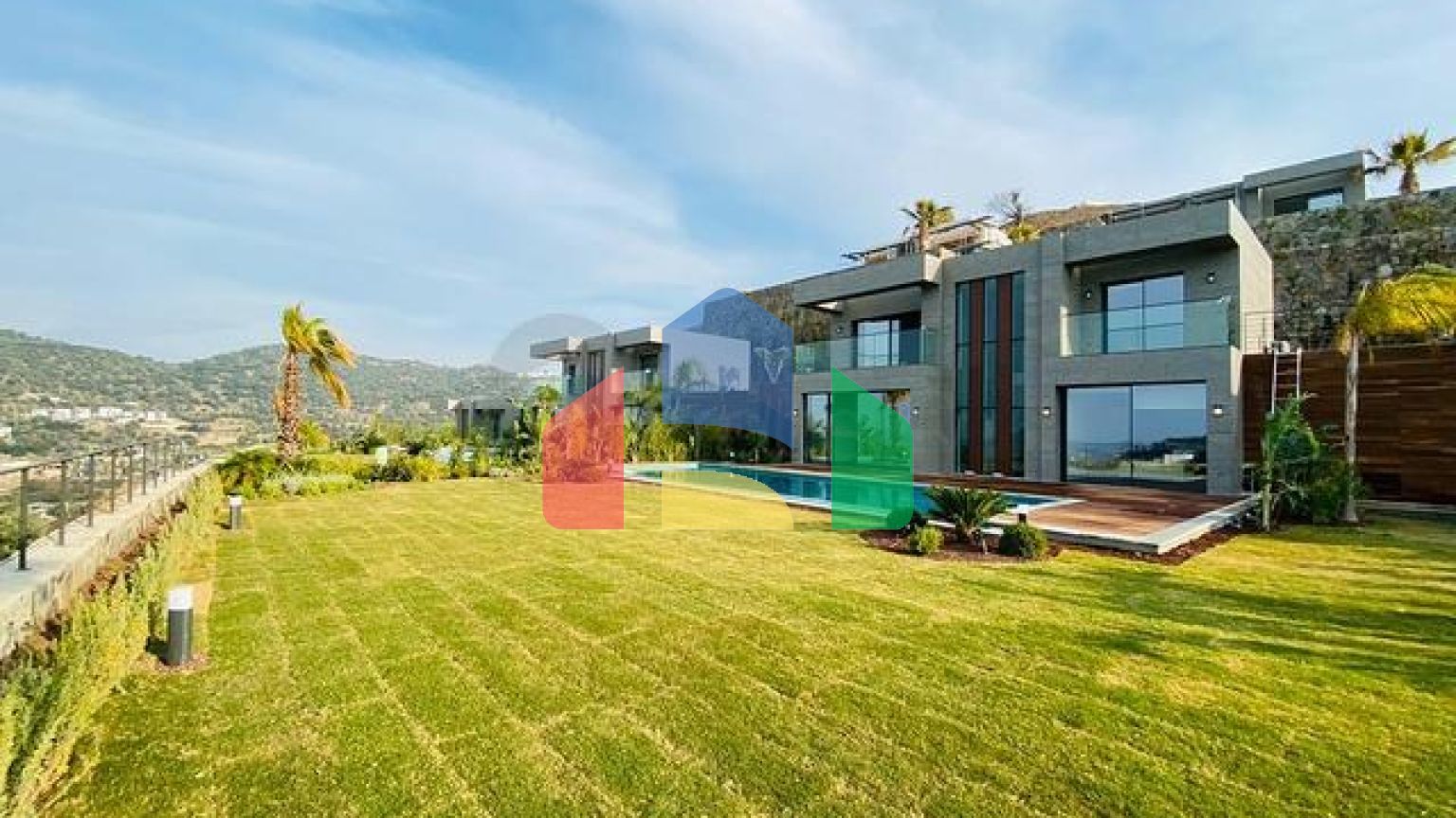 Стильна вілла з приголомшливим видом на море, гори і Бодрум.