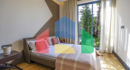 Резиденції та вілли з видом на море в районі Гюмюшлюк