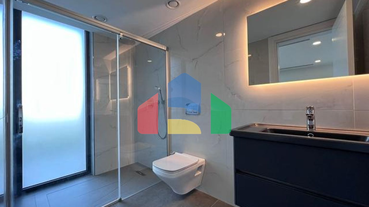 Розкішна вілла в центрі Яликавак