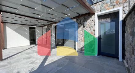 Розкішна вілла в центрі Яликавак