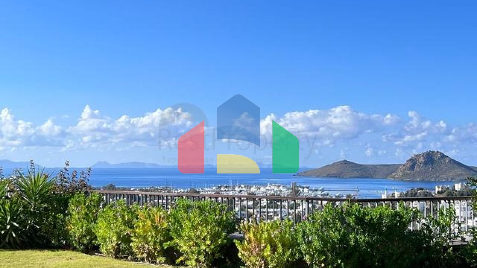 Розкішна вілла в центрі Яликавак