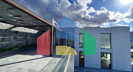 Розкішна вілла в центрі Яликавак