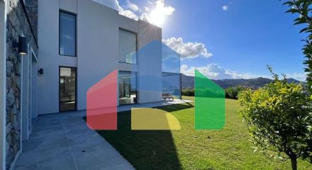 Розкішна вілла в центрі Яликавак