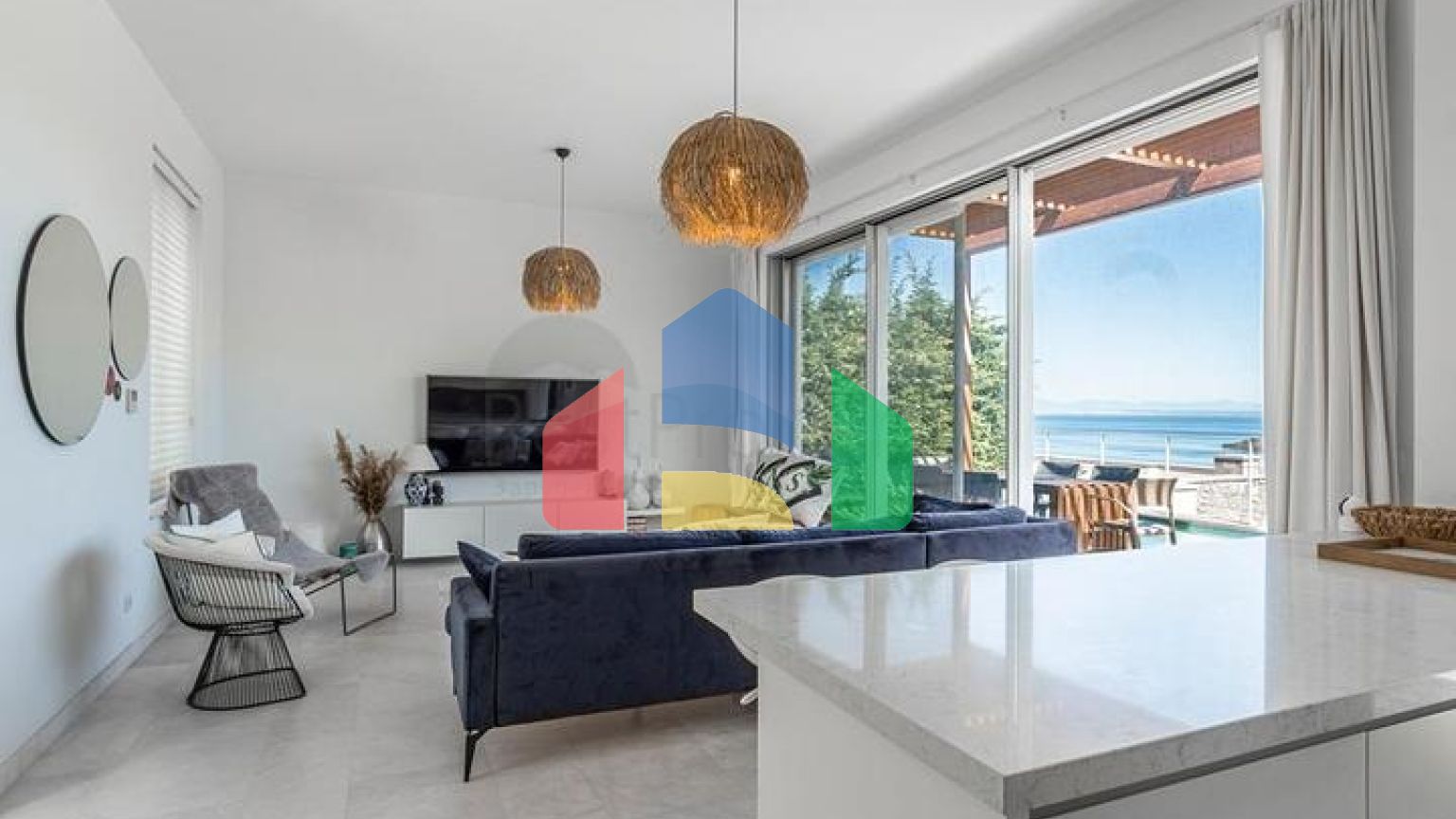 Сучасні вілли з приватними басейнами в Яликаваку