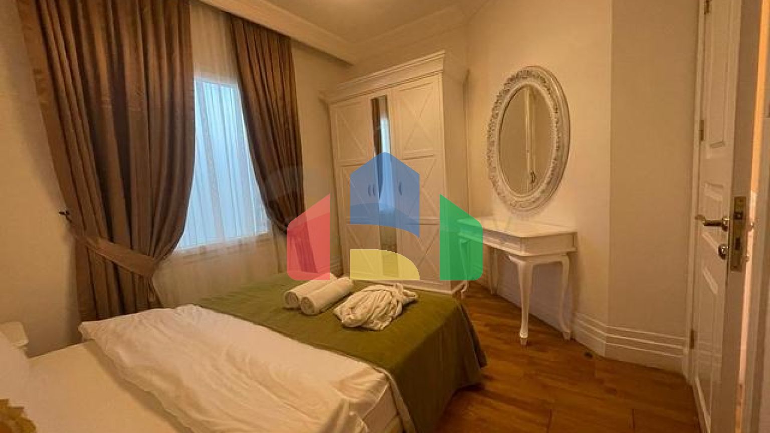 Розкішні резиденції на першій береговій лінії