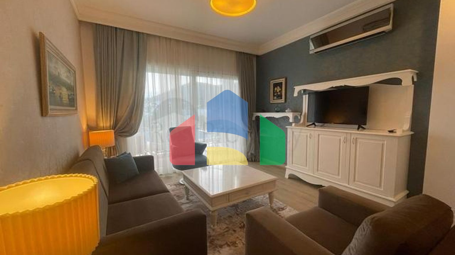 Розкішні резиденції на першій береговій лінії