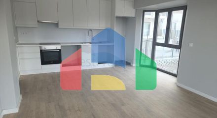 Комфортабельні апартаменти 2+1 в комплексі з видом на озеро і гори в районі Богазічі