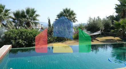 Проект элитных вилл с видом на старинную крепость и море в центре Бодрума