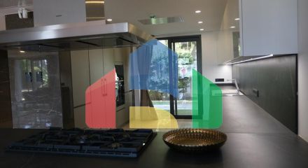 Проект элитных вилл с видом на старинную крепость и море в центре Бодрума