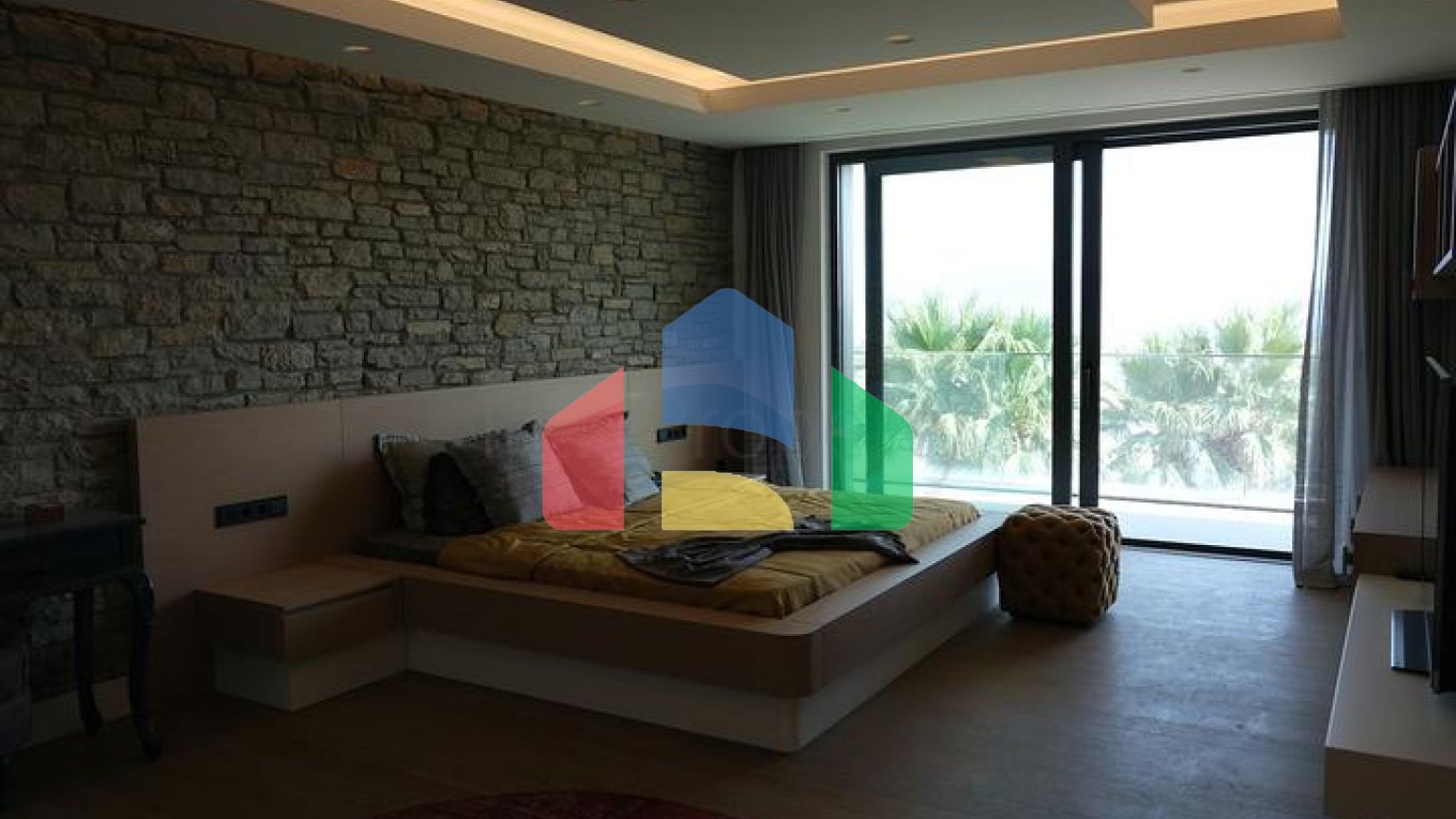 Проект элитных вилл с видом на старинную крепость и море в центре Бодрума