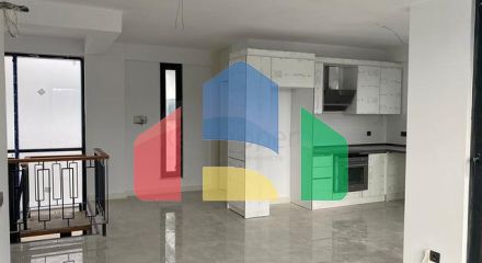 Унікальна резиденція від власника з видом на море в оточенні лісу