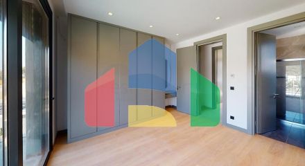 Відокремлені вілли з видом на море