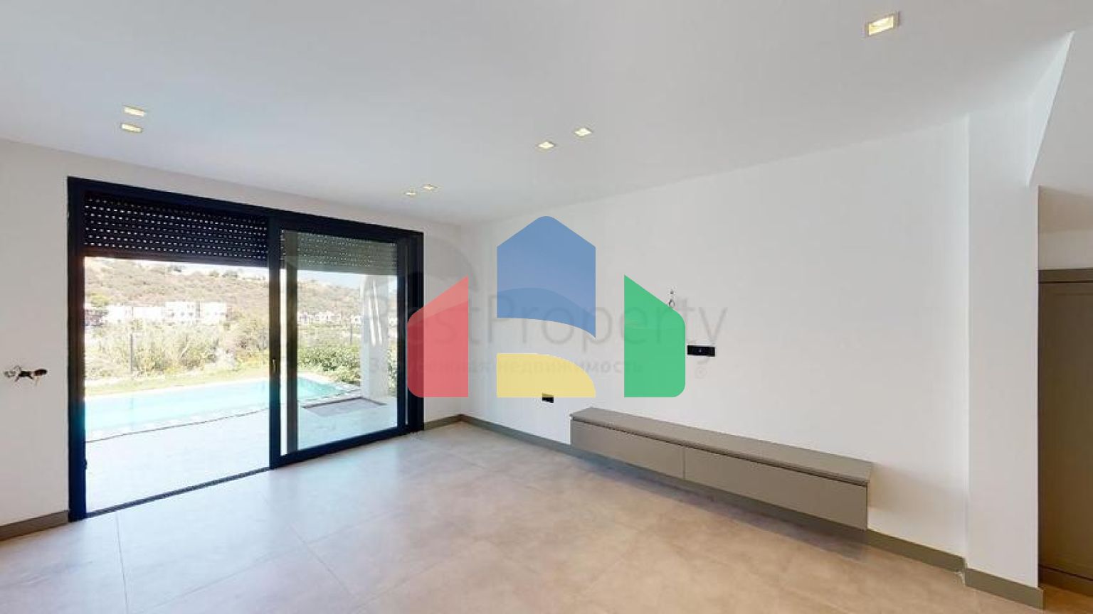 Відокремлені вілли з видом на море