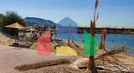 Пентхаус 4+1 в комплексе на первой береговой линии в красивой бухте Кючюкбюк, Бодрум