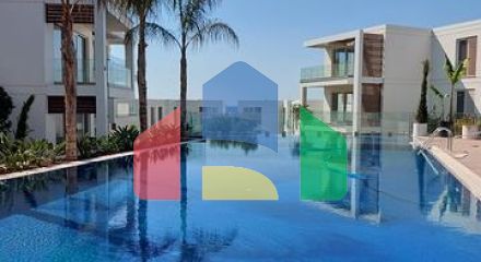 Пентхаус 4+1 в комплексе на первой береговой линии в красивой бухте Кючюкбюк, Бодрум