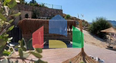 Пентхаус 4+1 в комплексе на первой береговой линии в красивой бухте Кючюкбюк, Бодрум