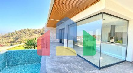 Комфортні і просторі вілли з панорамним видом!