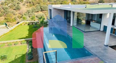 Комфортні і просторі вілли з панорамним видом!