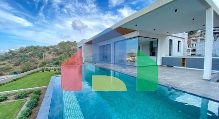 Комфортні і просторі вілли з панорамним видом!