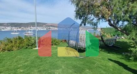 Виллы и пентхаусы с видом на крепость Бодрума Виллы и пентхаусы с видом на крепость Бодрума