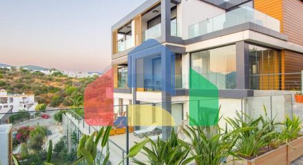 Квартиры в центре Бодрума с видом на Море и город!