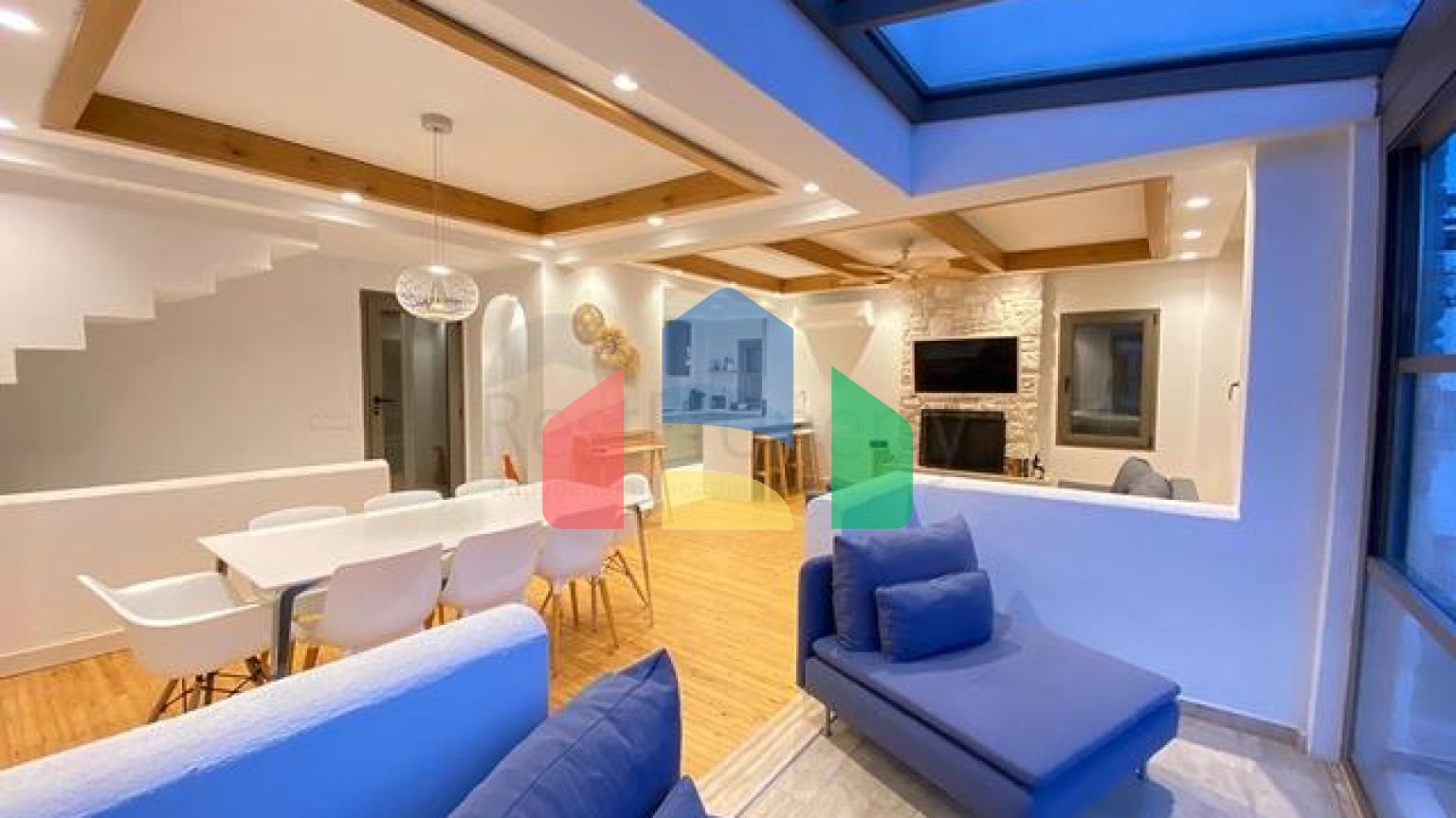 Окрема вілла 4+1 з видом на море і місто в бухті Бордакчі, Бодрум