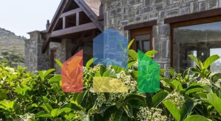 Елітні вілли з каменю в історичному місці