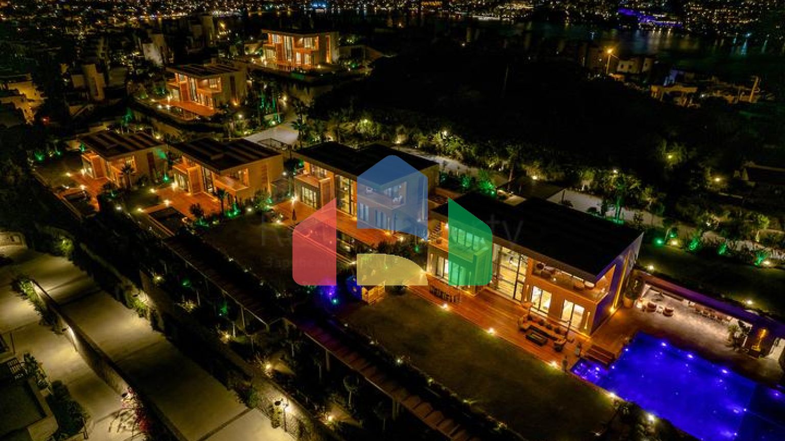 Райские виллы в Бодруме с отельными услугами.