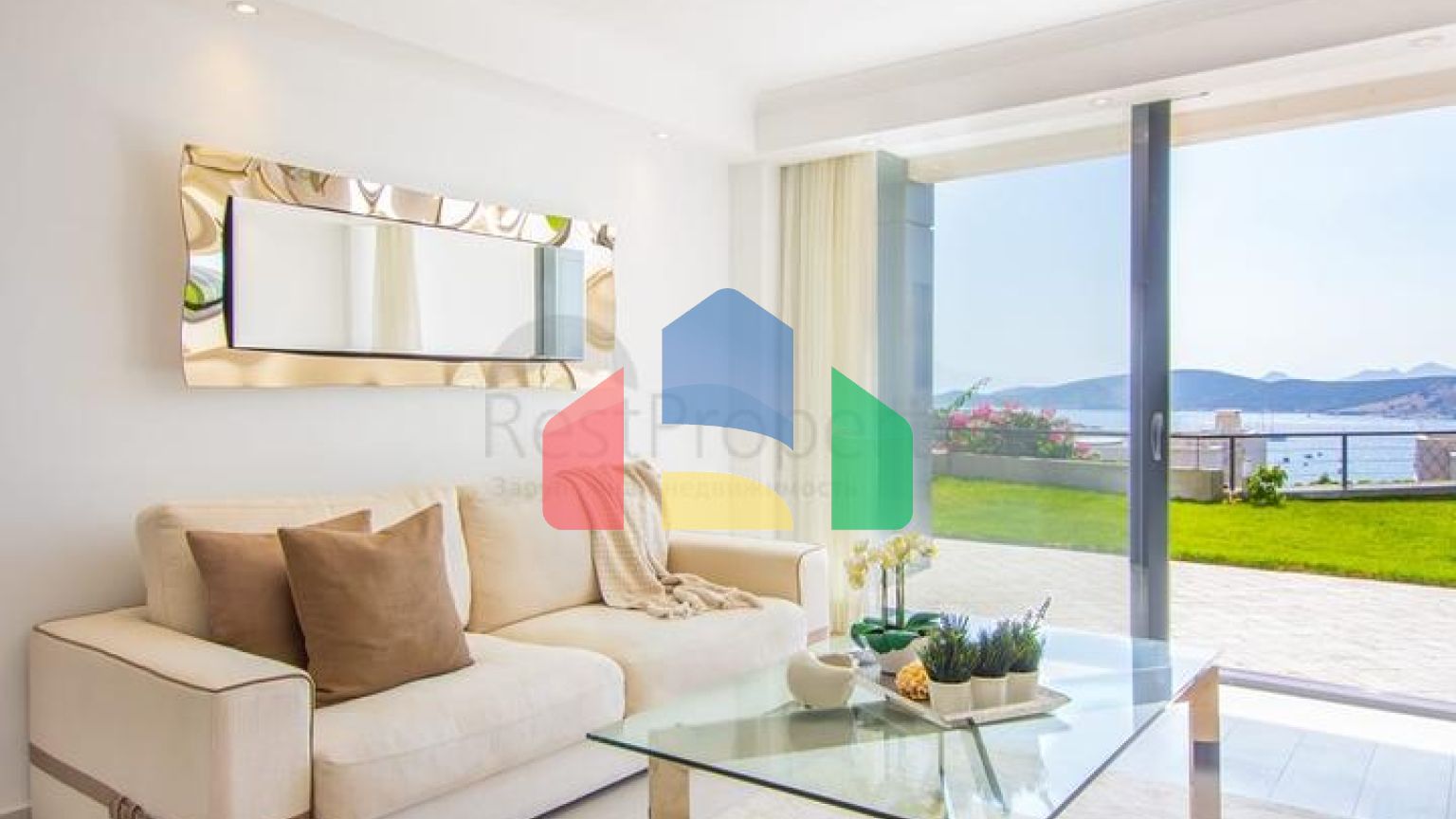 Доступные квартиры в центре Бодрума с видом на Море и город!