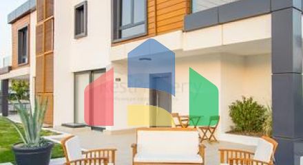 Доступные квартиры в центре Бодрума с видом на Море и город!