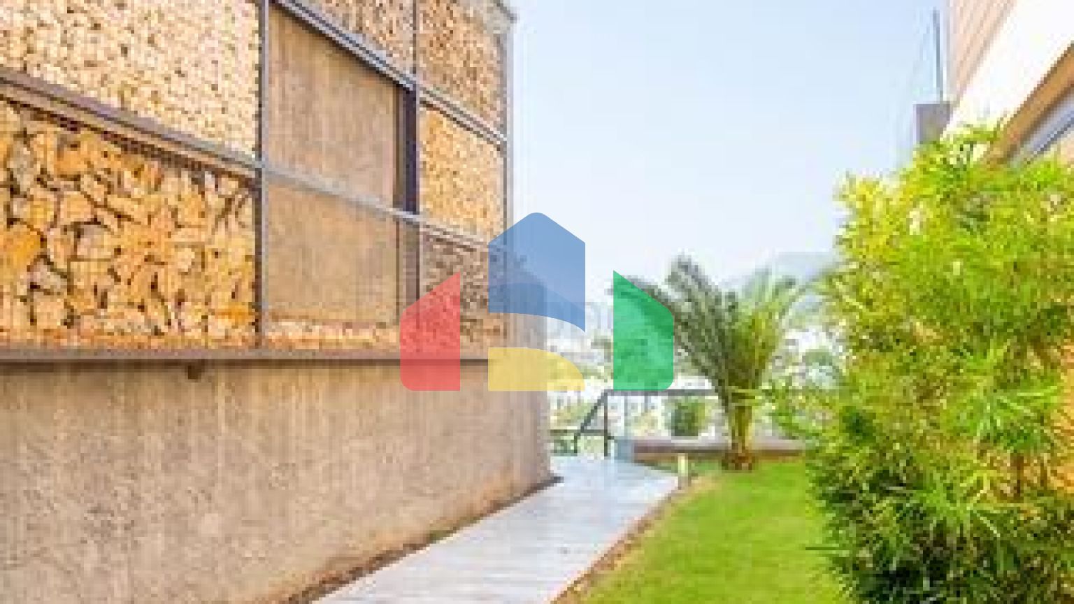 Доступные квартиры в центре Бодрума с видом на Море и город!