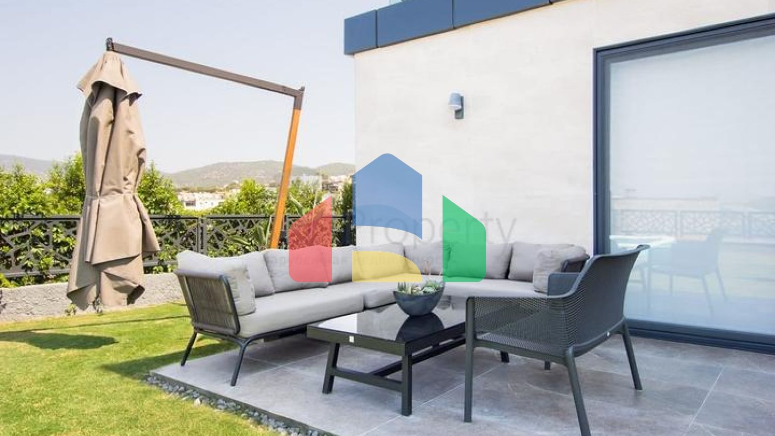 Доступные квартиры в центре Бодрума с видом на Море и город!