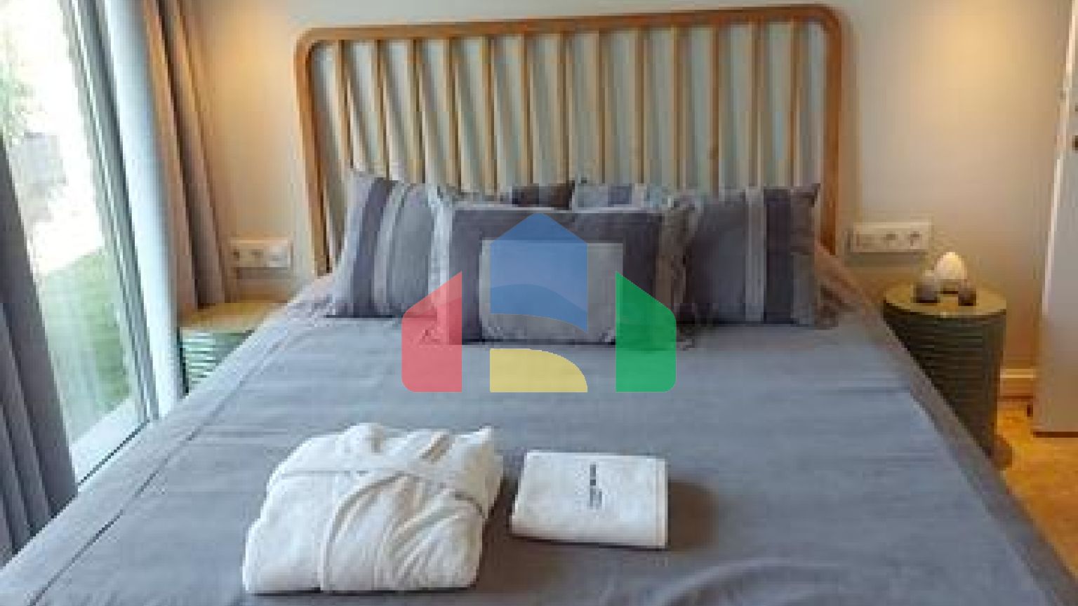 Комплекс современных вилл на берегу Эгейского моря в Бодруме