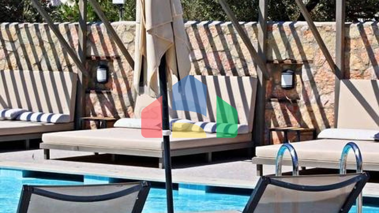 Представляем уникальный бутик-апарт отель, идеально расположенный в одном из популярных туристических районов Бодрума.