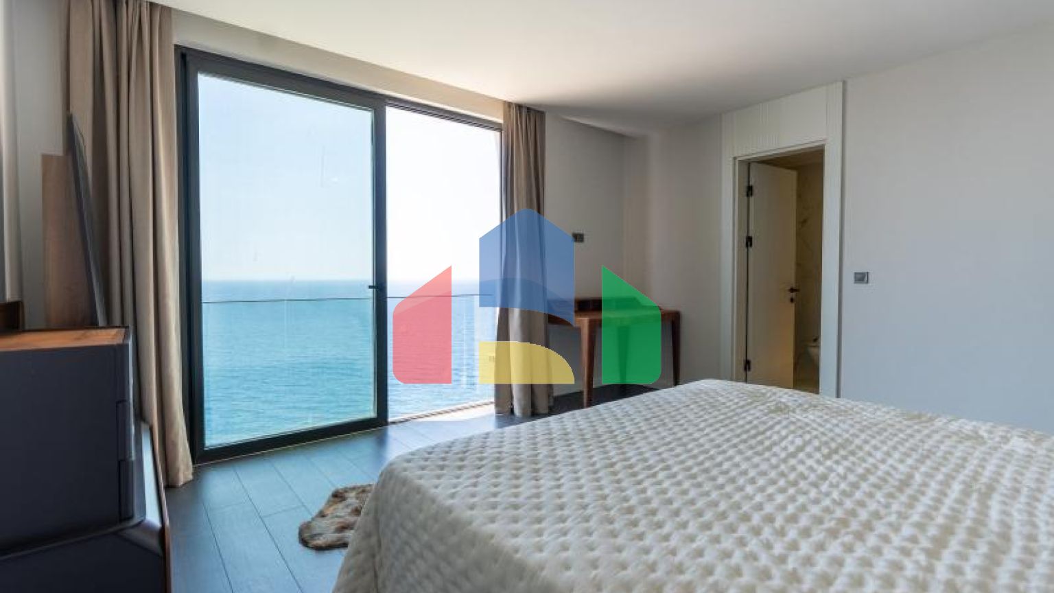 Квартира 2+1 с видом на море в Бодрум