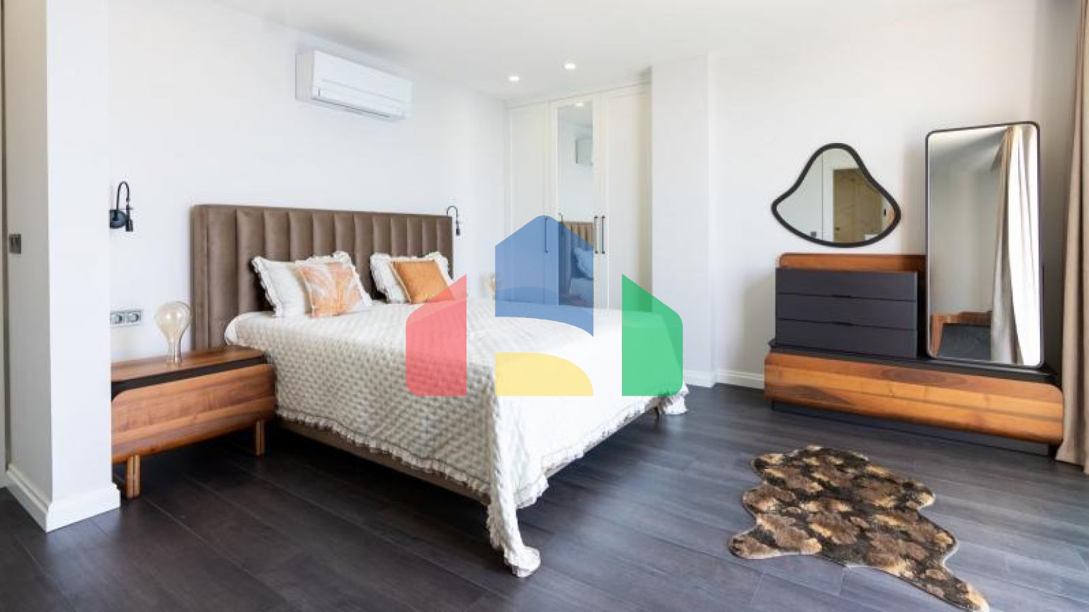 Квартира 2+1 с видом на море в Бодрум