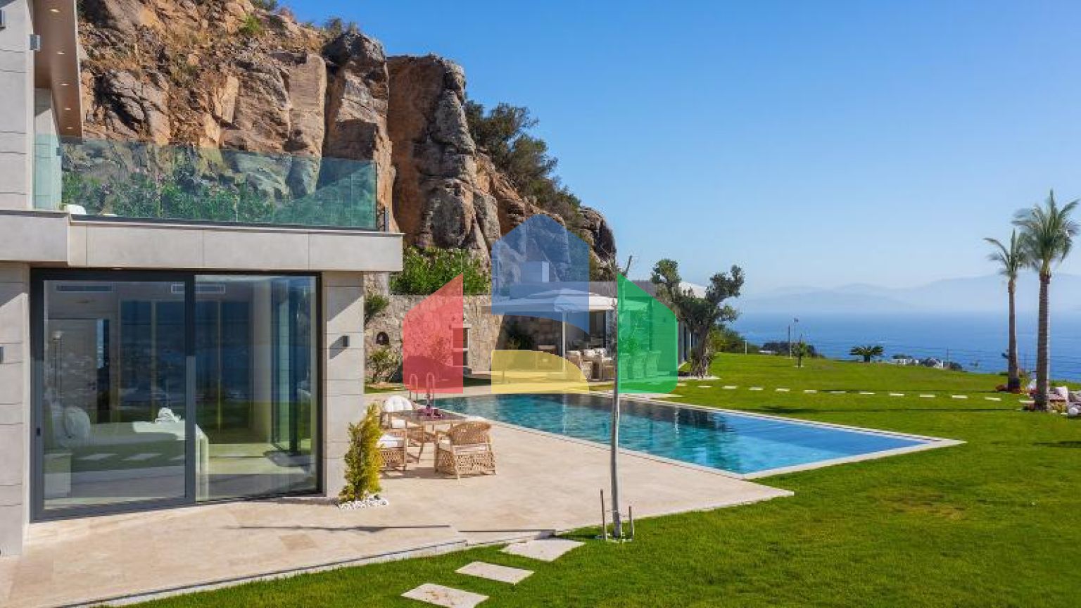 Вілла 5 + 1 з видом на море в Бодрум