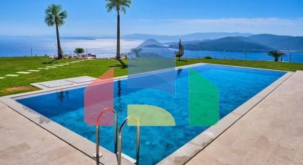 Вілла 5 + 1 з видом на море в Бодрум