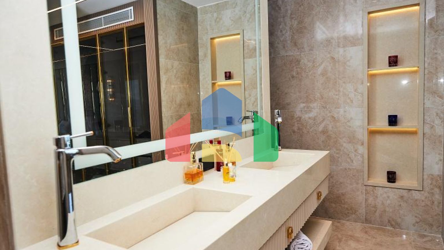 Вілла 5 + 1 з видом на море в Бодрум