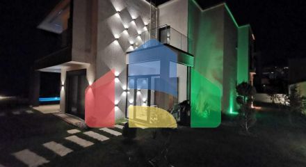 Вилла 5+1 с видом на море в Бодрум