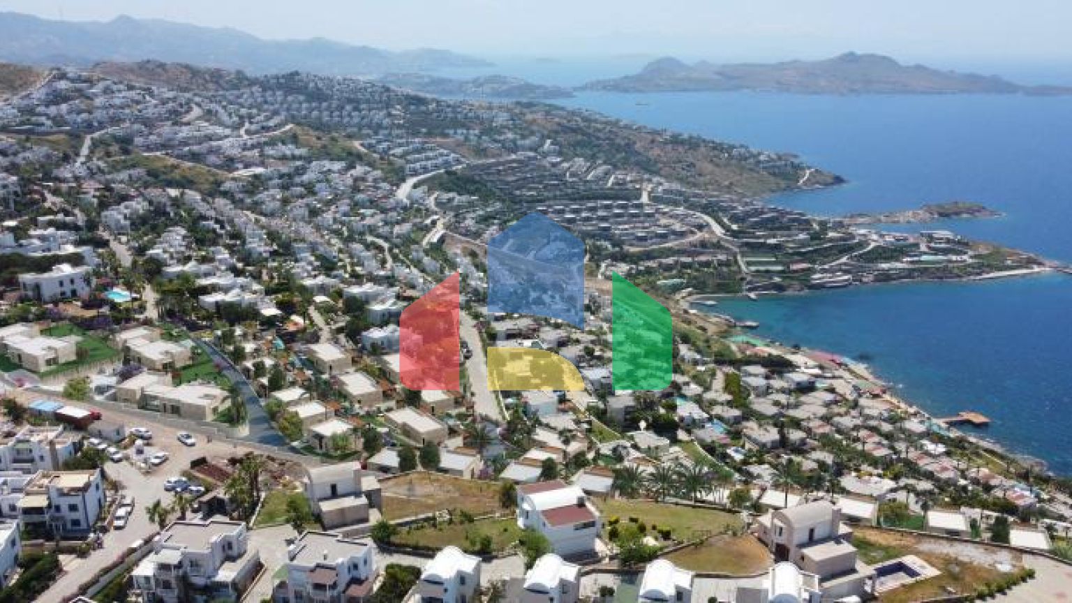 Вилла 4+1 с видом на море в Бодрум