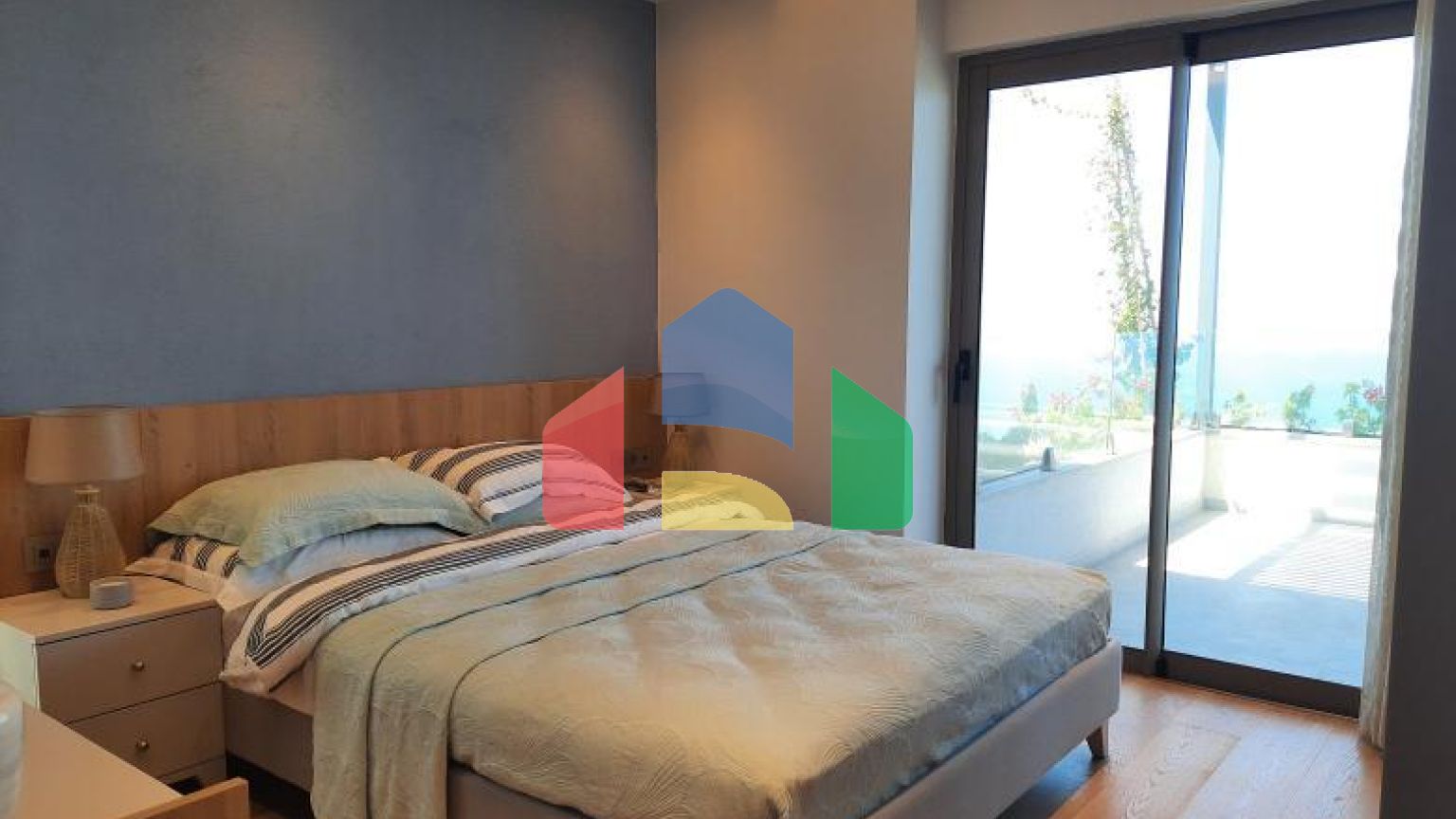 Вилла 4+1 с видом на море в Бодрум