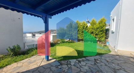 Вилла 3+1 с видом на море в Бодрум