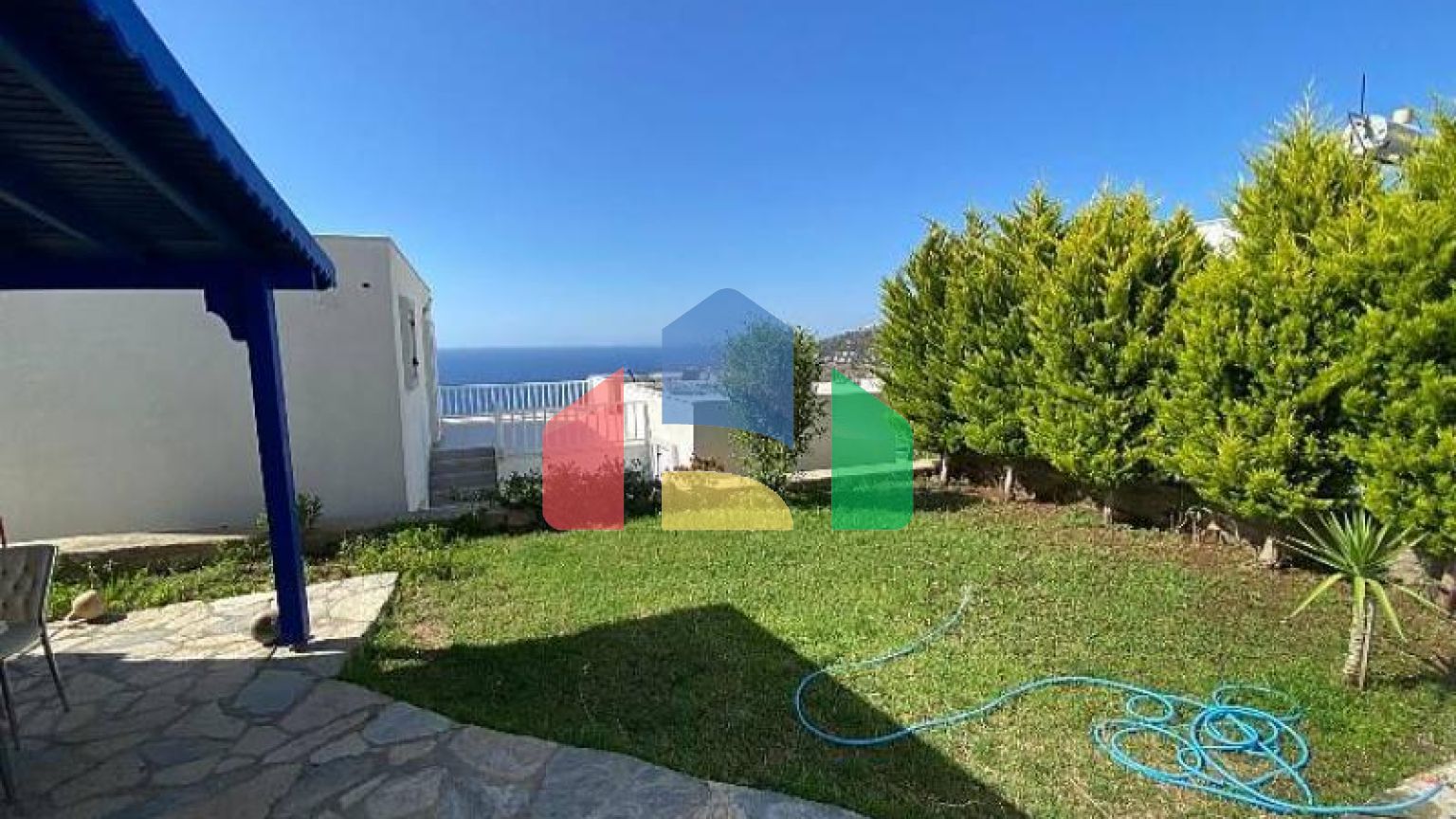 Вилла 3+1 с видом на море в Бодрум