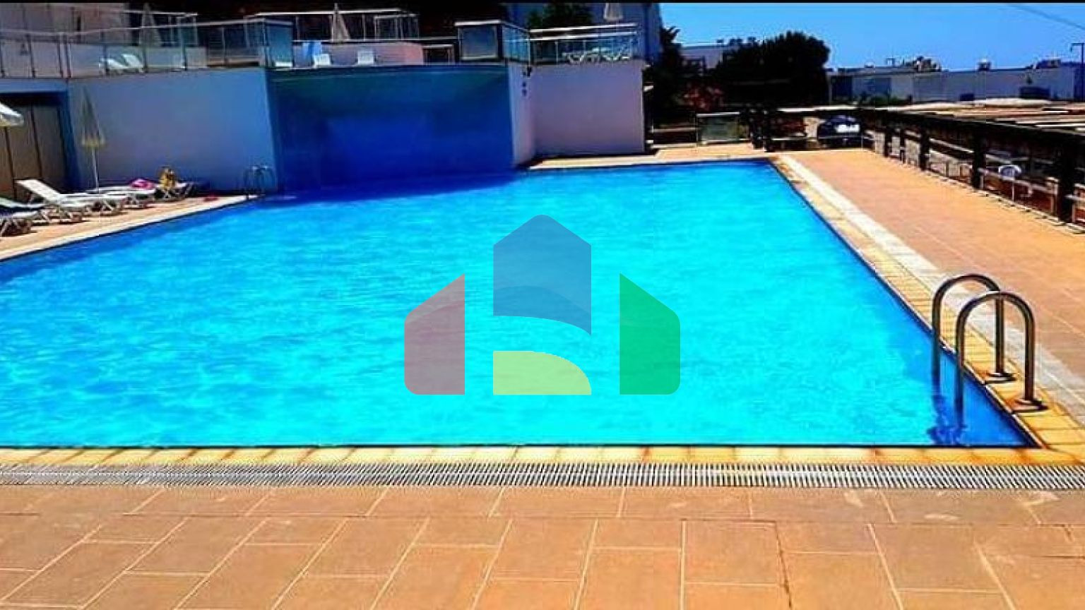 Вилла 3+1 с видом на море в Бодрум