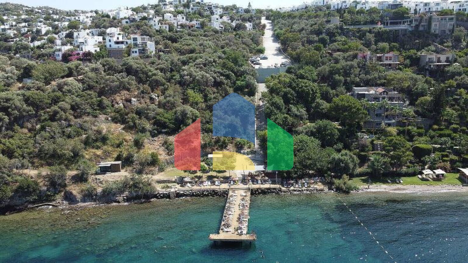 Вилла 3+1 с видом на море в Бодрум