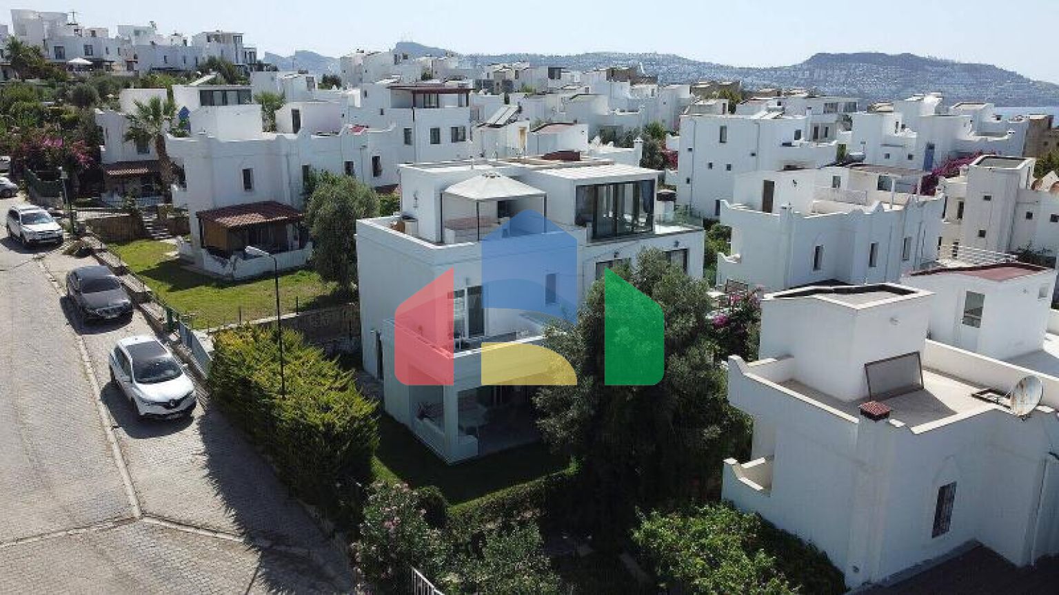 Вилла 3+1 с видом на море в Бодрум