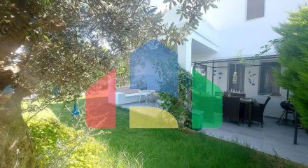 Вилла 3+1 с видом на море в Бодрум